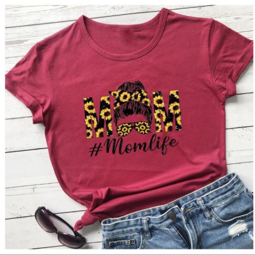💥 #momlife Sunflower Pattern Burgundy T-Shirt